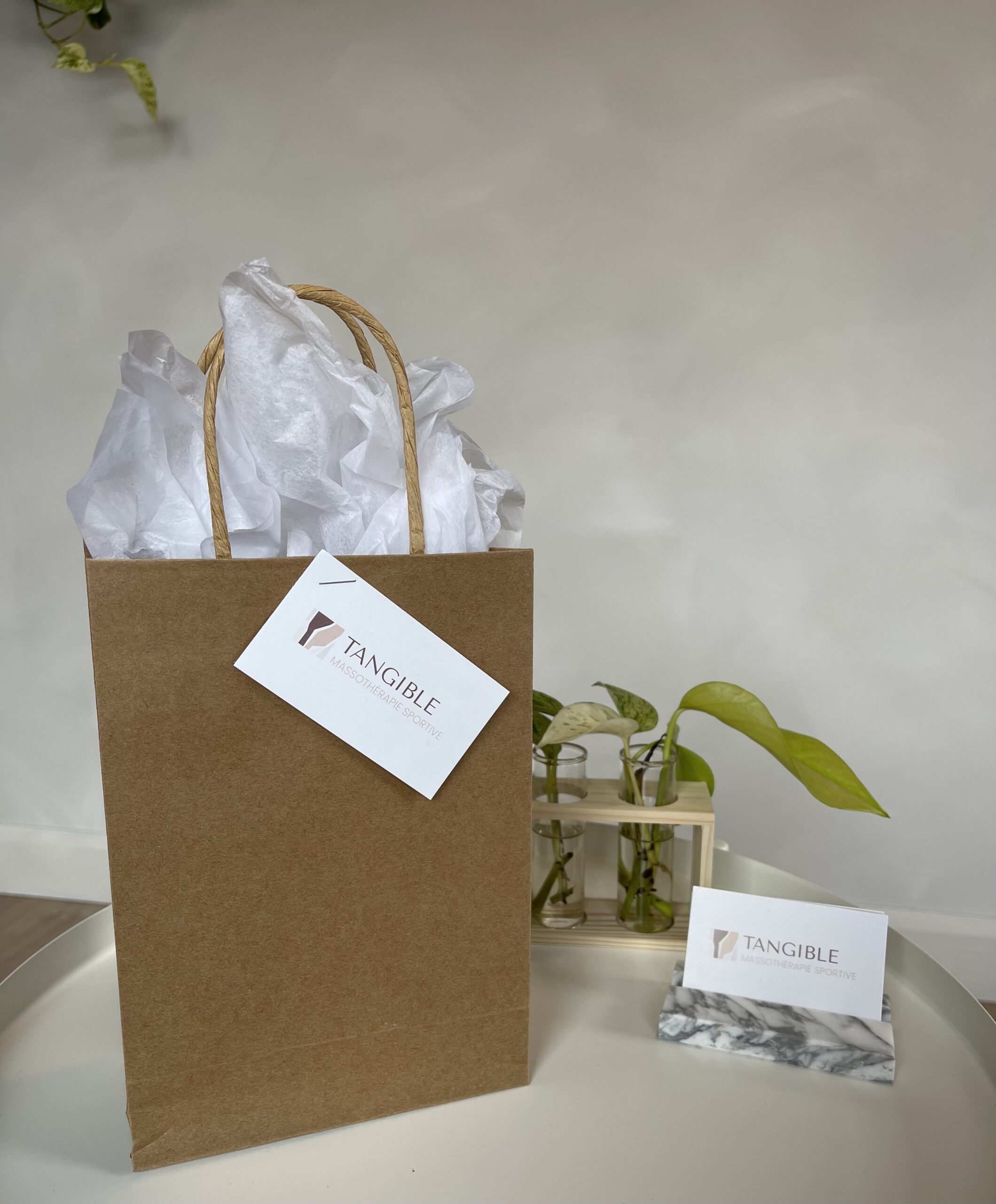 Visitez la boutique en ligne de Tangible Massothérapie Sportive